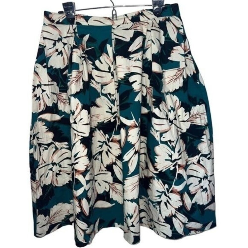 Forever 21 Floral Pleated Midi Skirt Green & White Lightweight Fabric Size Large